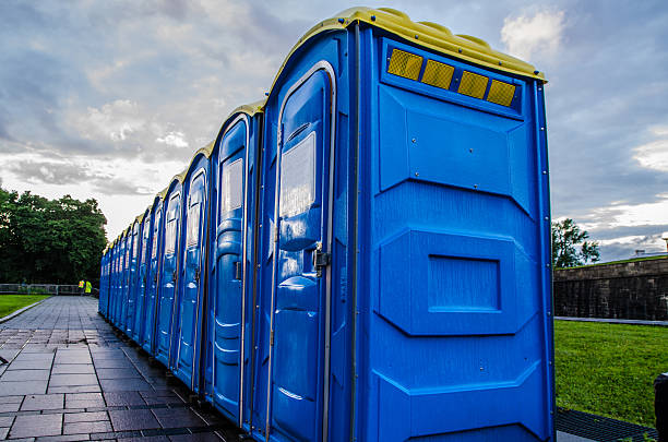 Best Portable restroom trailer rental  in Linda, CA